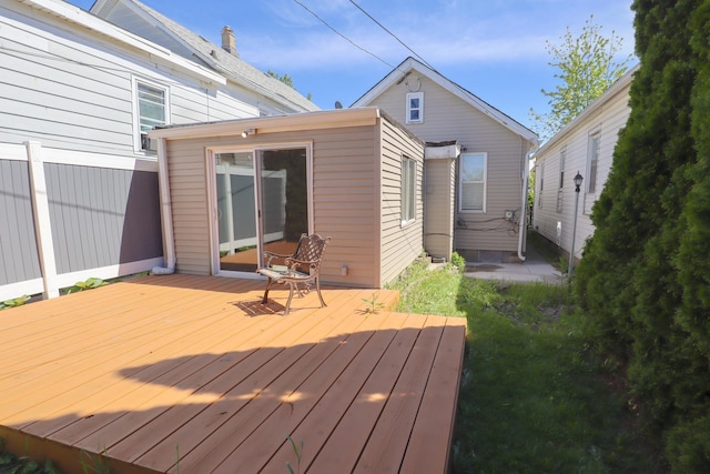 2940 W 38th St, Chicago, IL 60632 - view of wooden terrace