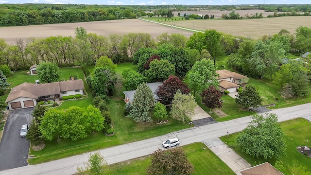 2841 E Pine Dr, Crete, IL 60417 - drone / aerial view