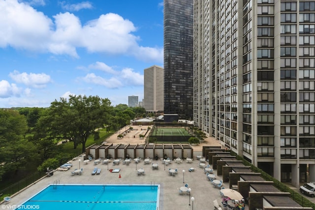 5455 N Sheridan Rd Unit 901, Chicago, IL 60640 - community pool with a view of city