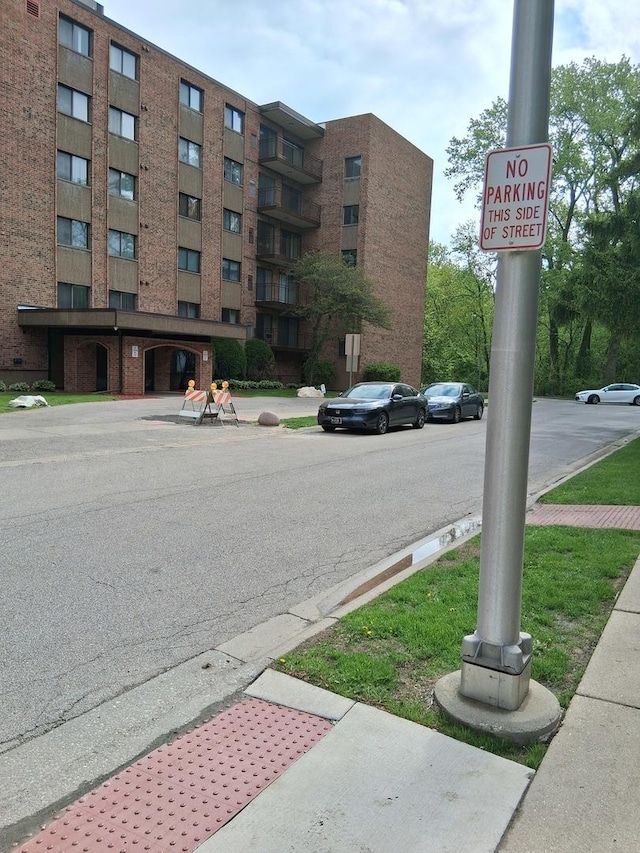 1702 Mill St Unit 502, Des Plaines, IL 60016 - view of building exterior