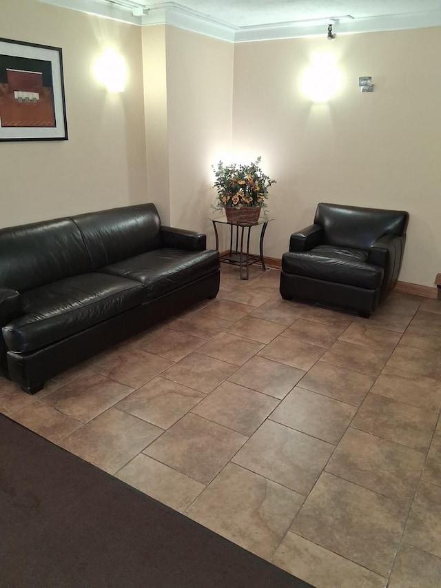 1702 Mill St Unit 502, Des Plaines, IL 60016 - lobby with ornamental molding