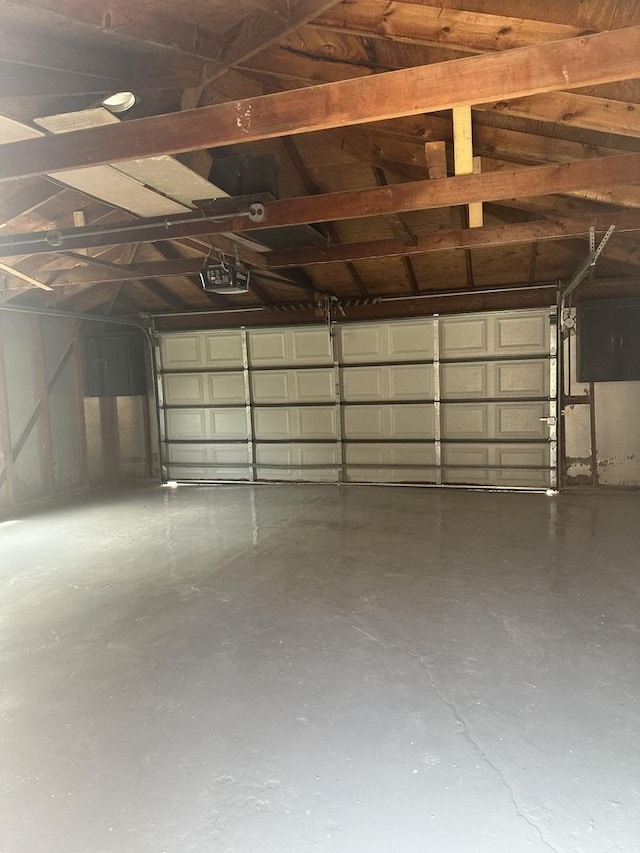 7804 Newland Ave, Burbank, IL 60459 - garage featuring a garage door opener