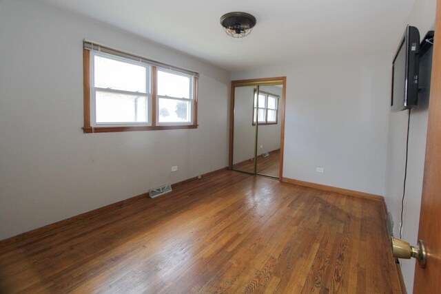7804 Newland Ave, Burbank, IL 60459 - hall with wood finished floors and baseboards