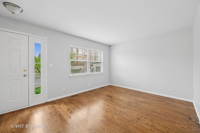 412 W Wood St, Palatine, IL 60067 - foyer with wood finished floors and baseboards