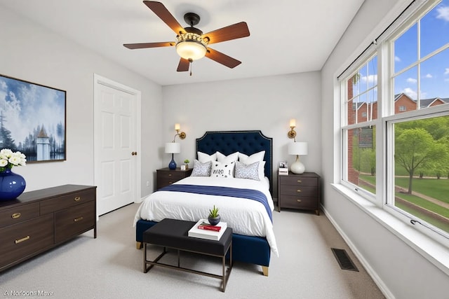 412 W Wood St, Palatine, IL 60067 - bedroom featuring light colored carpet, ceiling fan, and baseboards