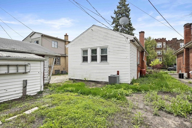 1918 W 108th Pl, Chicago, IL 60643 - back of house featuring central air condition unit