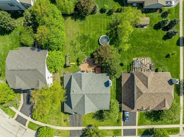 718 Northgate Dr, Sycamore, IL 60178 - drone / aerial view