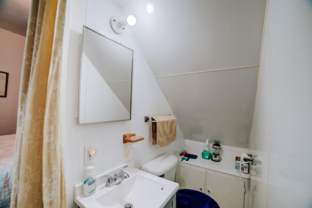 218 W Fleming St, Watseka, IL 60970 - bathroom with toilet and vanity
