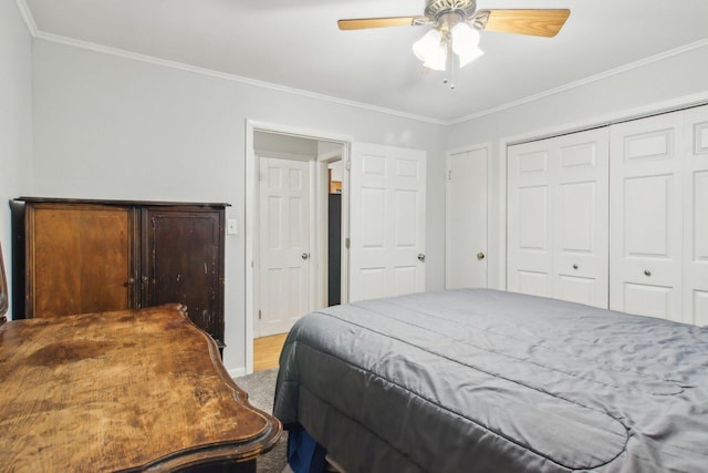 35790 N Wilson Rd, Ingleside, IL 60041 - bedroom featuring ornamental molding, a closet, and a ceiling fan