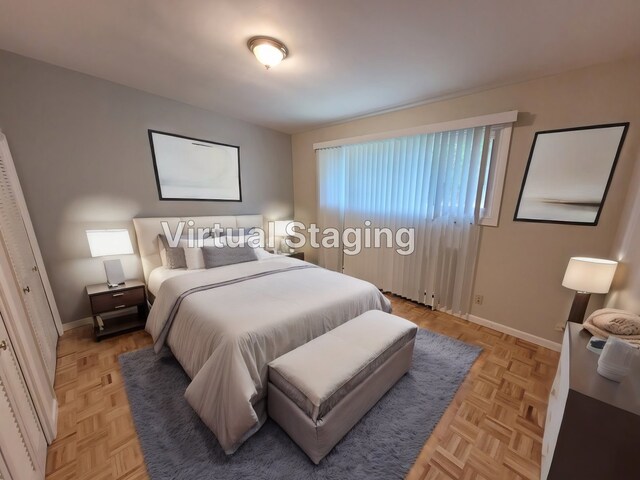 864 Sumac Rd, Highland Park, IL 60035 - bedroom featuring baseboards