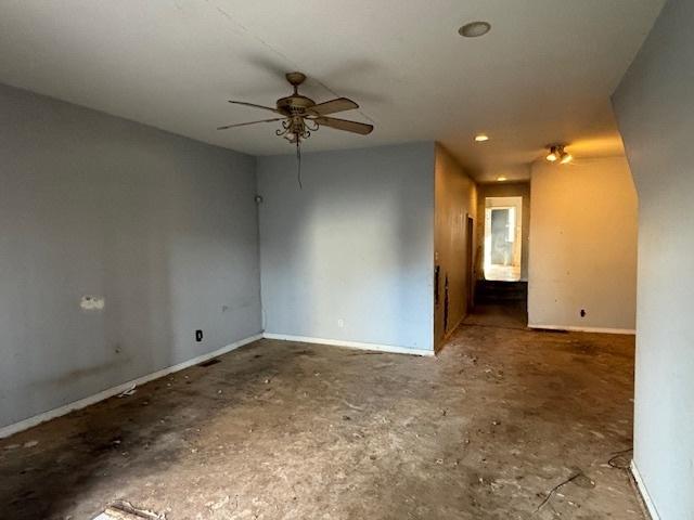 8370 S Baker Ave, Chicago, IL 60617 - empty room with a ceiling fan and baseboards