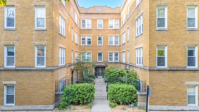1438 W Roscoe St Unit 3, Chicago, IL 60657 - view of building exterior