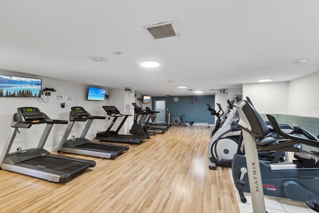 3600 N Lake Shore Dr Unit 517, Chicago, IL 60613 - workout area with wood finished floors and baseboards
