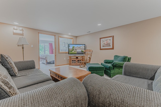11656 Lake Shore Dr, Orland Park, IL 60467 - living area featuring carpet flooring and recessed lighting