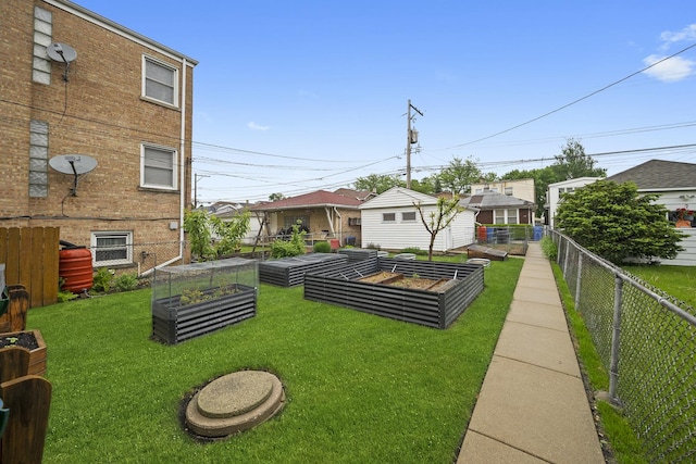 4129 N Mcvicker Ave, Chicago, IL 60634 - view of yard with a garden
