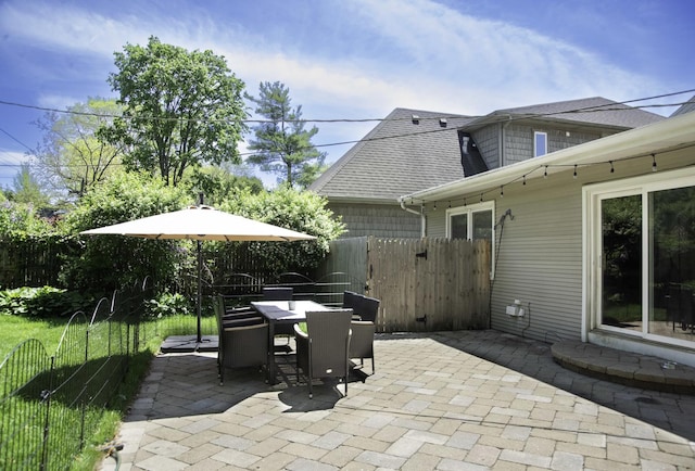 1703 Beverly Pl, Highland Park, IL 60035 - view of patio / terrace with outdoor dining area
