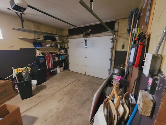 511 N Berwick Blvd, Waukegan, IL 60085 - garage featuring a garage door opener