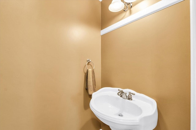 1208 Waters Edge Rd, Champaign, IL 61822 - bathroom with a sink
