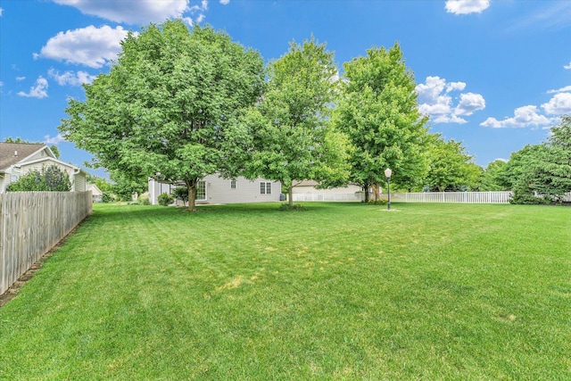 1208 Waters Edge Rd, Champaign, IL 61822 - view of fenced backyard