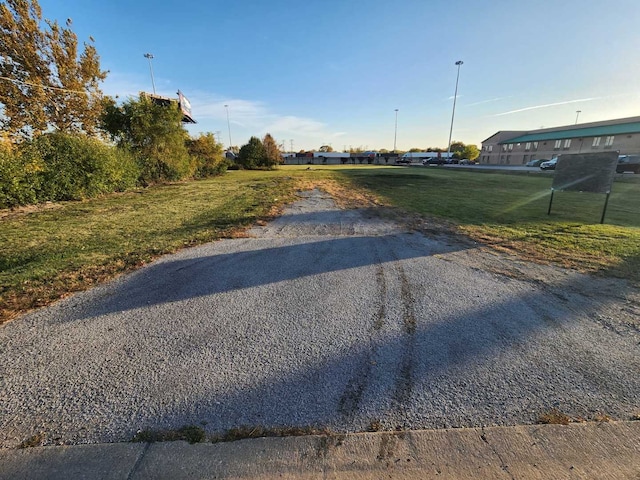 2155 Bernice Rd, Lansing, IL 60438