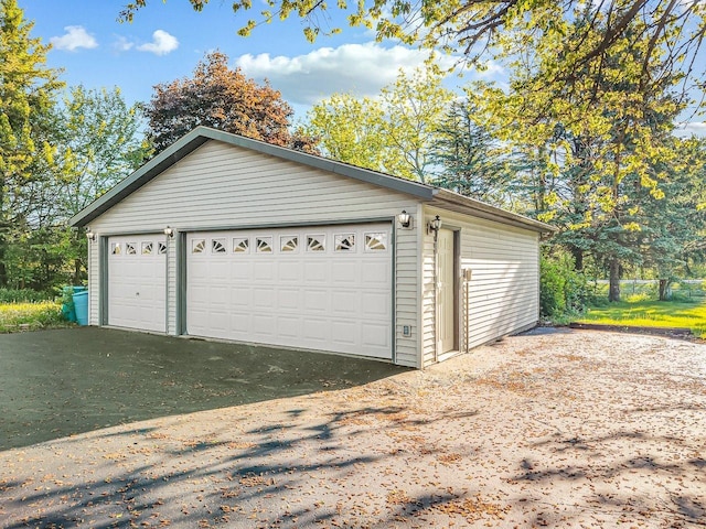 1659 Larchmont Rd, Davis, IL 61019 - view of detached garage