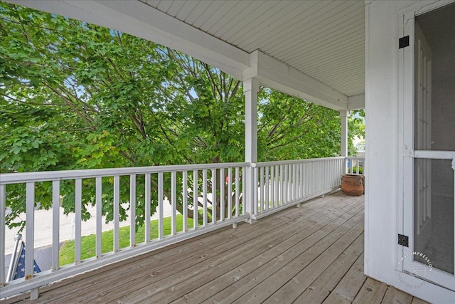 343 Diane Ct, Geneva, IL 60134 - view of deck