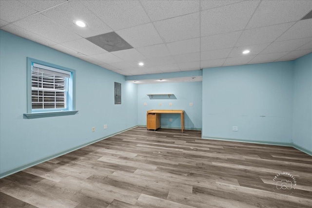 343 Diane Ct, Geneva, IL 60134 - spare room featuring wood finished floors, baseboards, recessed lighting, and an office area