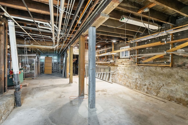 3230 W Fulton Blvd, Chicago, IL 60624 - view of unfinished below grade area