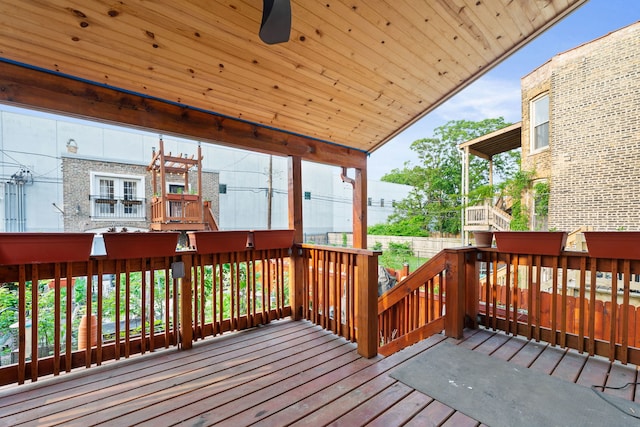 3230 W Fulton Blvd, Chicago, IL 60624 - deck with ceiling fan