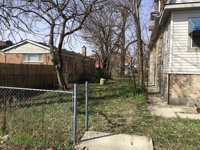 9321 S Green St, Chicago, IL 60620 - photo 29