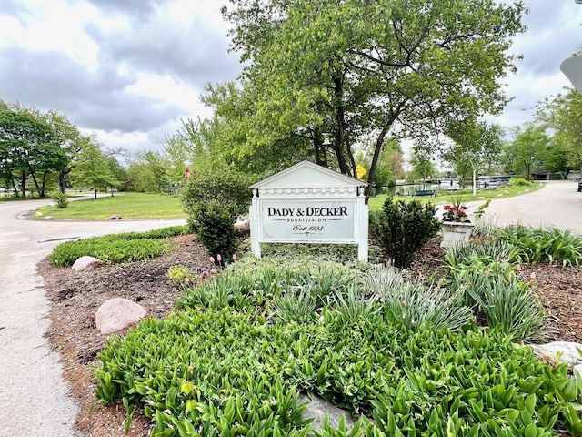 34017 N Prospect Dr, Grayslake, IL 60030 - view of community / neighborhood sign