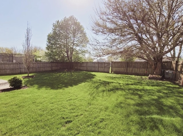 959 Campbell Dr, Naperville, IL 60563 - view of fenced backyard