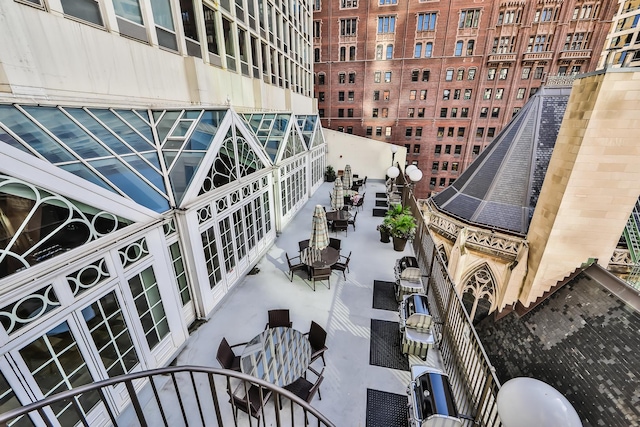 111 E Chestnut St Unit 33F, Chicago, IL 60611 - view of building exterior