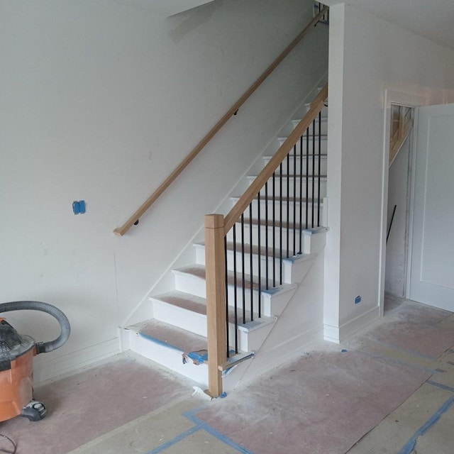 3811 W Pratt Ave, Lincolnwood, IL 60712 - view of stairway