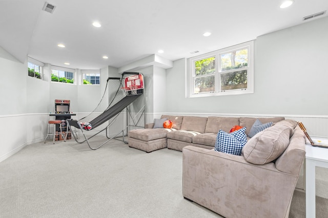1100 Forest Ave, Wilmette, IL 60091 - living area featuring carpet flooring and recessed lighting
