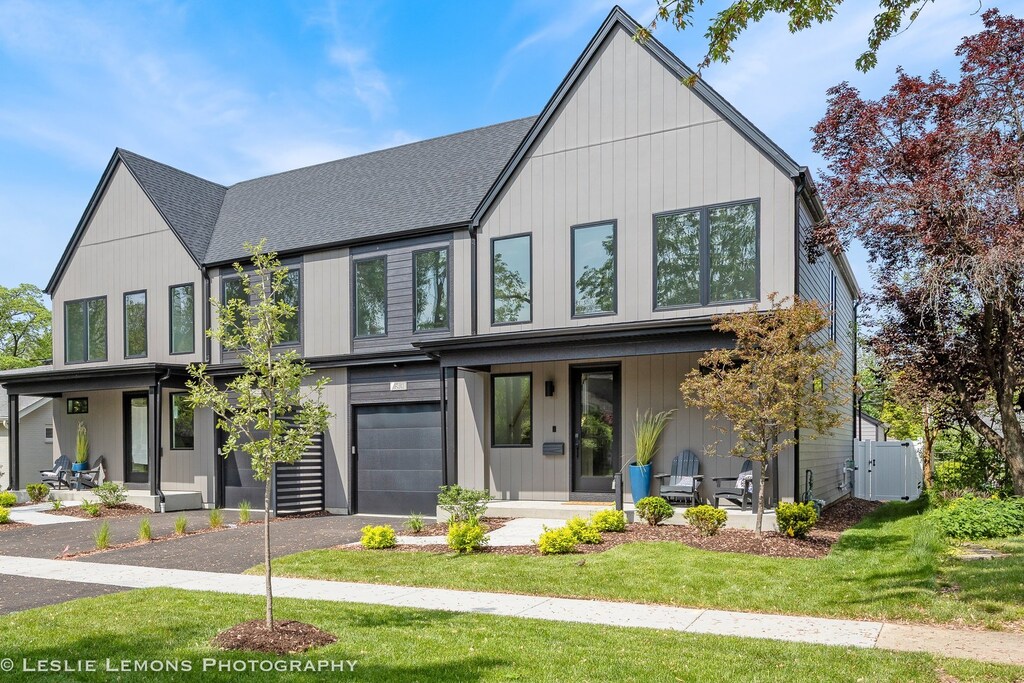 831 N Ellsworth St, Naperville, IL 60563 - photo 1