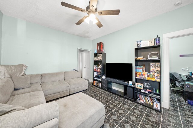 5815 W Roosevelt Rd, Cicero, IL 60804 - living area featuring a ceiling fan