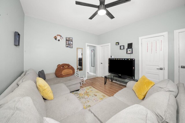 5815 W Roosevelt Rd, Cicero, IL 60804 - living room with a ceiling fan, wood finished floors, and baseboards