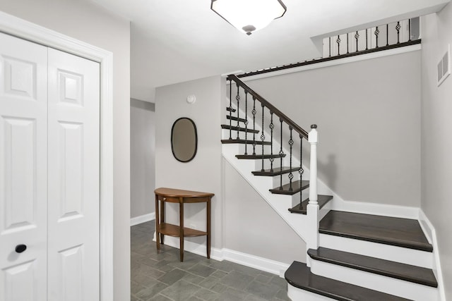 2S579 Partridge Rd, Batavia, IL 60510 - stairway with baseboards