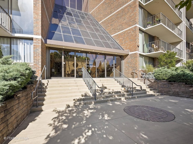 2 S Atrium Way Unit 407, Elmhurst, IL 60126 - back of house with brick siding