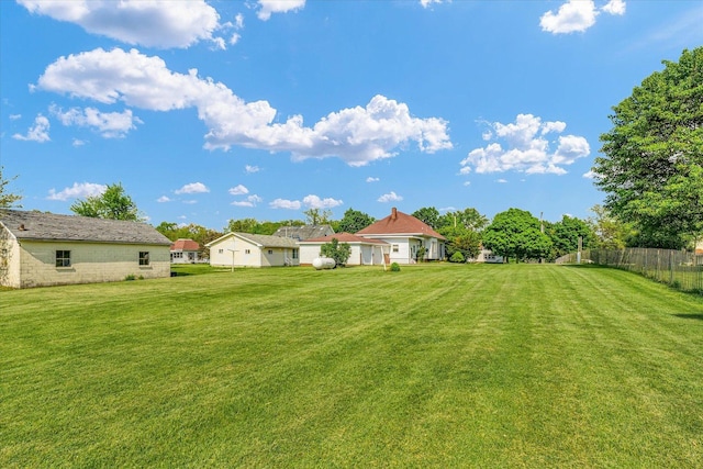 235 N Main St, Roberts, IL 60962 - view of yard