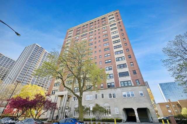 4300 N Marine Dr Unit 306, Chicago, IL 60613 - view of apartment building / complex