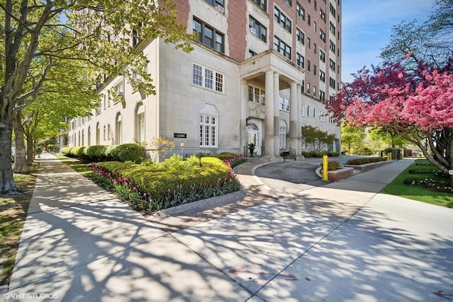 4300 N Marine Dr Unit 306, Chicago, IL 60613 - view of building exterior