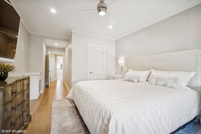 4300 N Marine Dr Unit 306, Chicago, IL 60613 - bedroom featuring crown molding, light wood-type flooring, recessed lighting, a ceiling fan, and baseboards