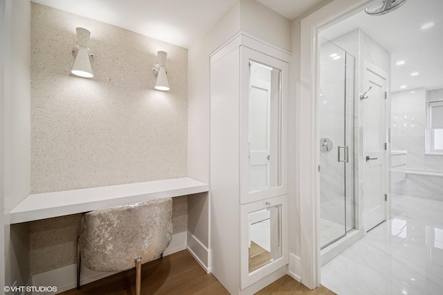 4300 N Marine Dr Unit 306, Chicago, IL 60613 - mudroom featuring built in desk