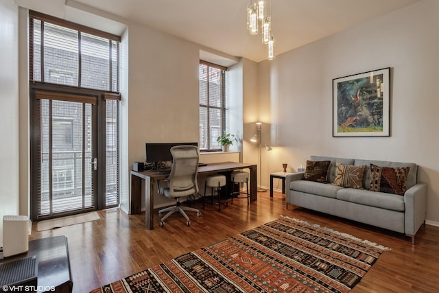 310 S Michigan Ave Unit 2006, Chicago, IL 60604 - home office with wood finished floors and baseboards