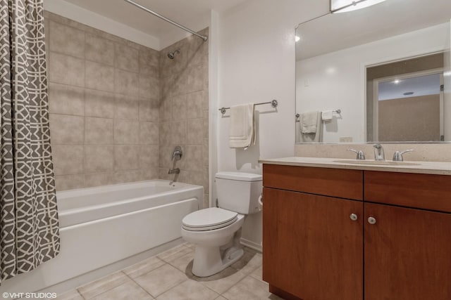 310 S Michigan Ave Unit 2006, Chicago, IL 60604 - full bath with tile patterned flooring, shower / bath combination with curtain, toilet, and vanity