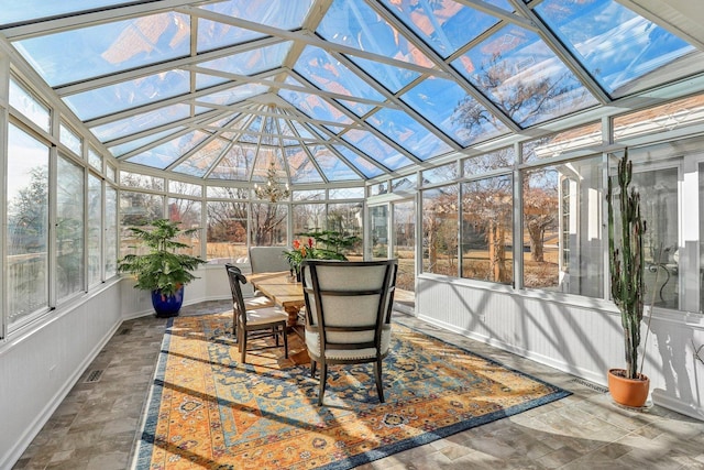 723 Beacon Dr, Lake Barrington, IL 60010 - sunroom featuring outdoor dining area