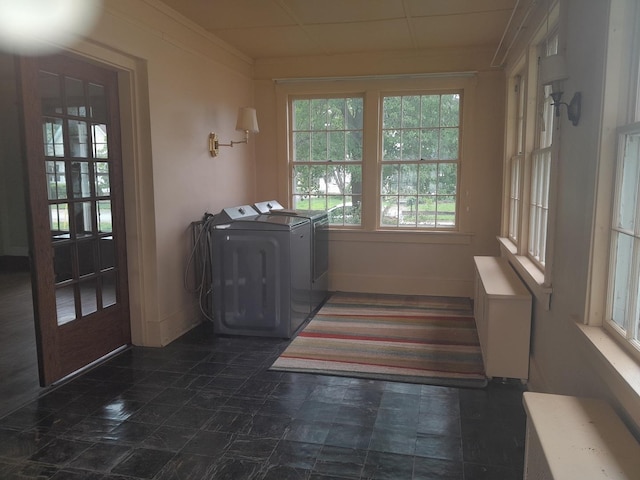 516 S Grant St, Earlville, IL 60518 - washroom with washing machine and clothes dryer and baseboards