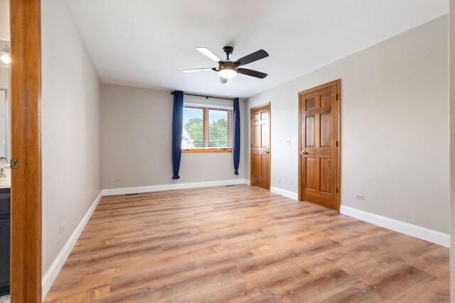316 Jamatt Ct, Naperville, IL 60540 - photo 17